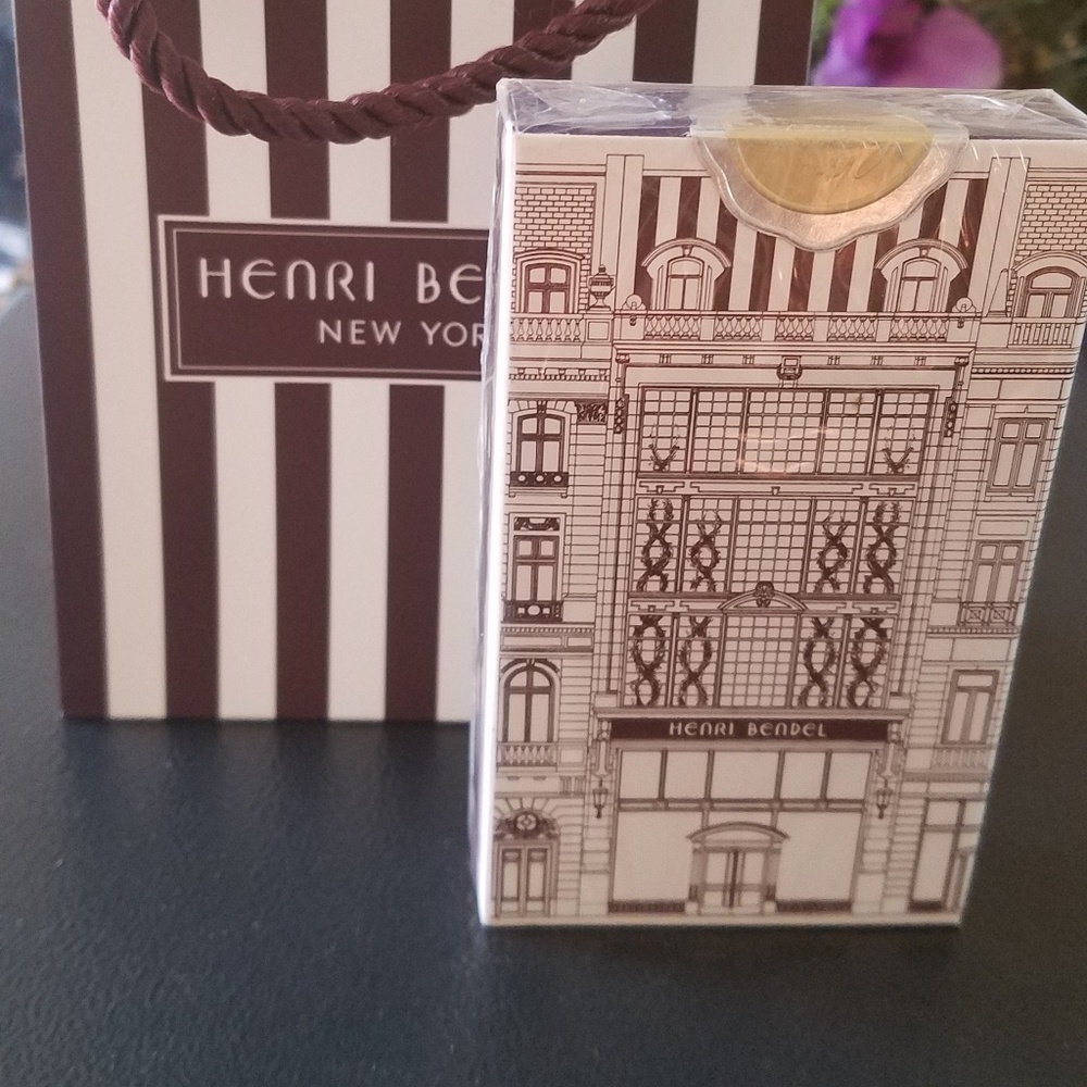 Henri Bendel Matches